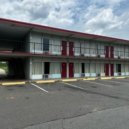 Loyalty Inn Charlotte Airport Экстерьер фото