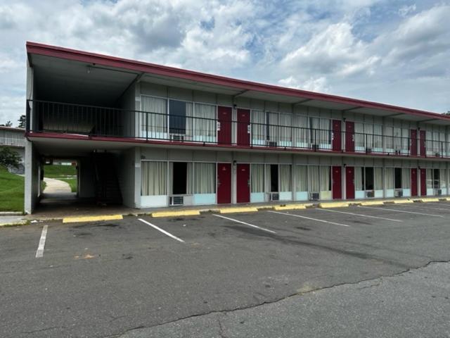 Loyalty Inn Charlotte Airport Экстерьер фото